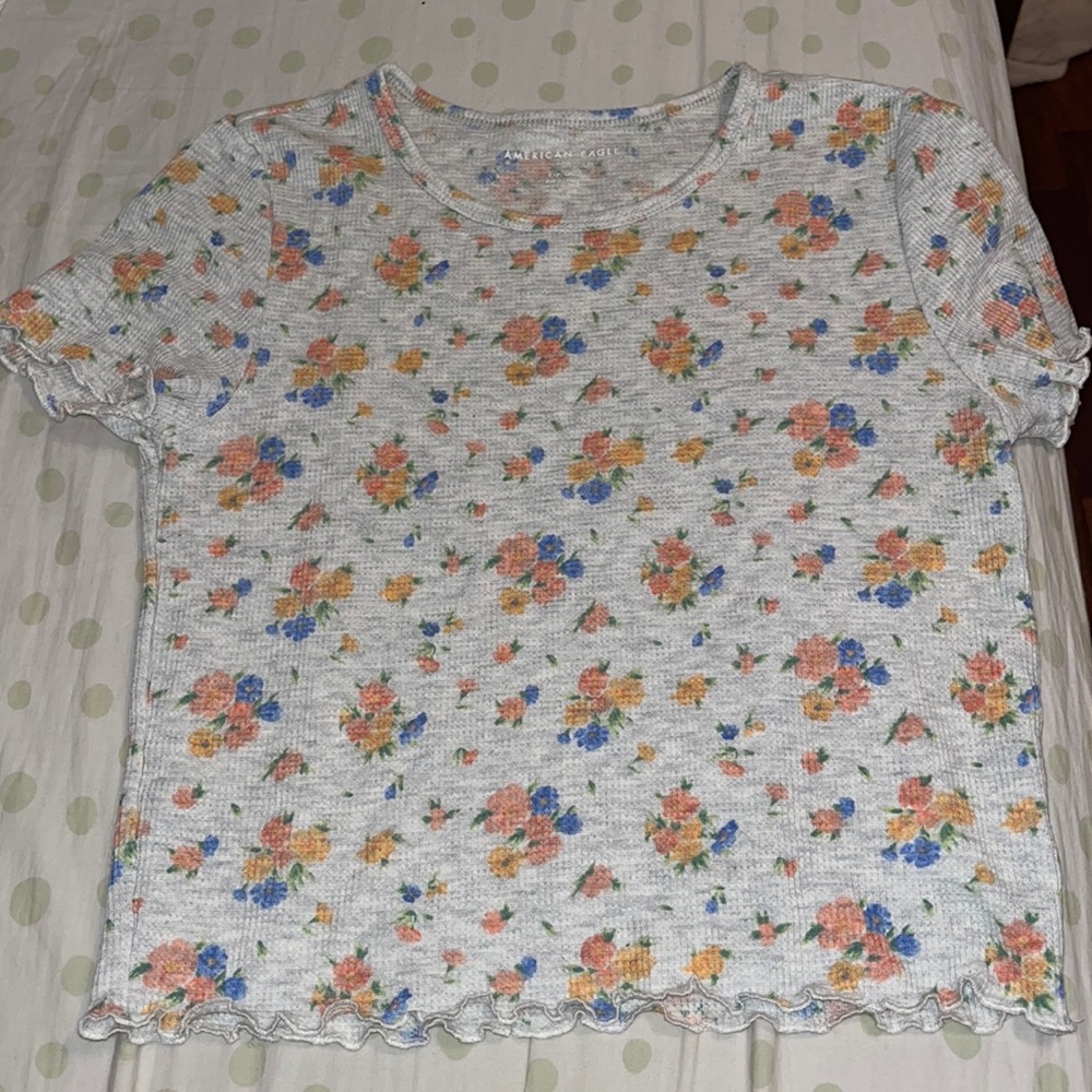 three shirts american eagle, hollister, target